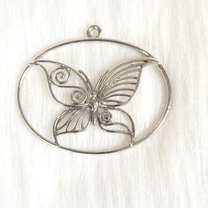 BUtterfly Swirl Pendant Open Work Silver‎ Tone Metal Figural Flying Insect 13867
